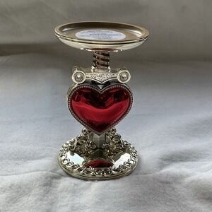 Bath & Body Works Evil Queen Pierced Heart DISNEY VILLAINS 3-Wick Pedestal  2025